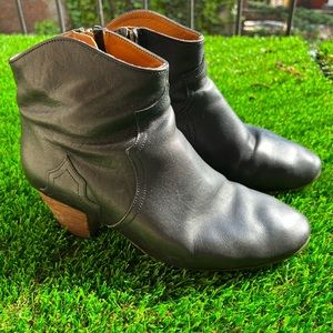 Isabel Marant Dicker boots black leather 9 western ankle pre-owned 39
